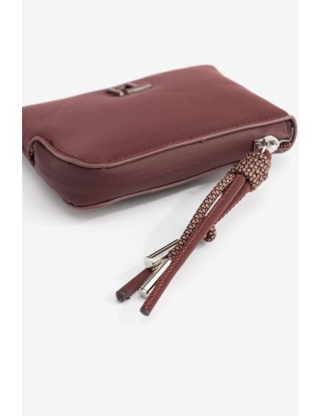 CARTERA LYONA