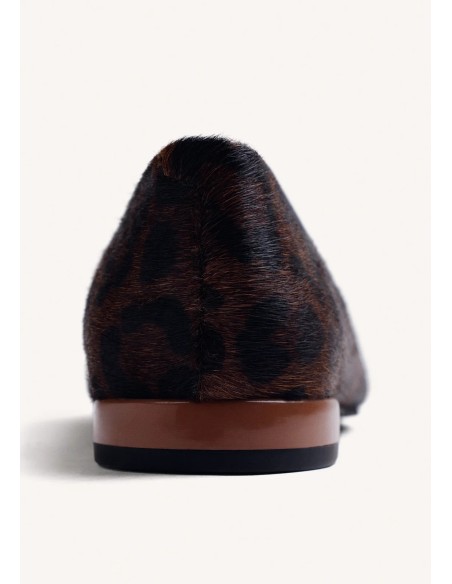 BAILARINA CON ESTAMPADO  LEOPARDO PIEL
