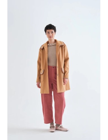 TOP CON VOLANTES DE PUNTO BEIGE 10301