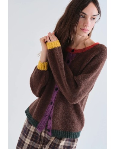 CARDIGAN PUNTO MARRON CON DETALLES MULTICOLOR 10316