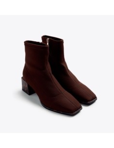 BOTIN ELASTICO TACON  MARRON