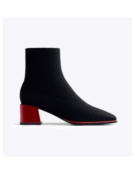 BOTIN ELASTICO NEGRO