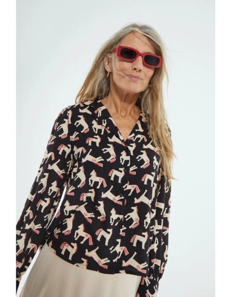 CAMISA CON ESTAMPADO HORSE