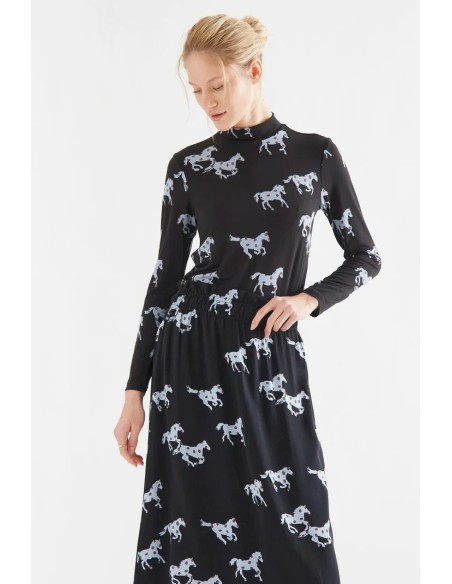 CAMISETA CON ESTAMPADO HORSE 12107