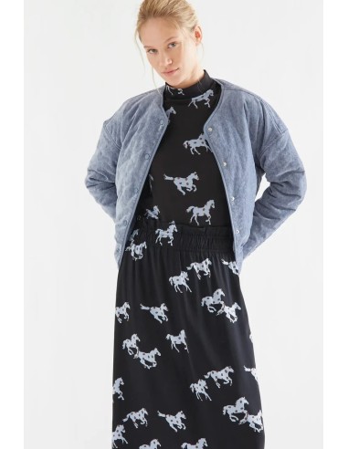 CAMISETA CON ESTAMPADO HORSE 12107